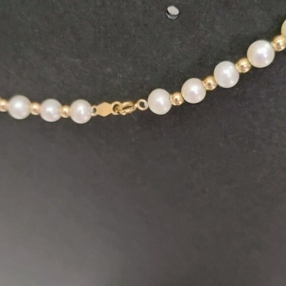 Vintage 14 kt gold and pearl necklace signed MO 14kt - Picture 10 of 10